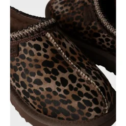 Clogs