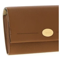 Cotswolds Grained Calf Leather Wallet on Chain