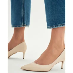 Damen creme pumps.Dieses Produkt fällt klein aus.