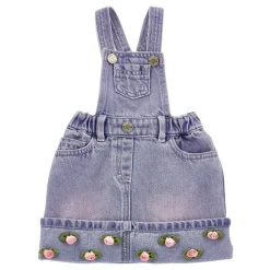 Denim-Latzhose mit kleinen Rosen