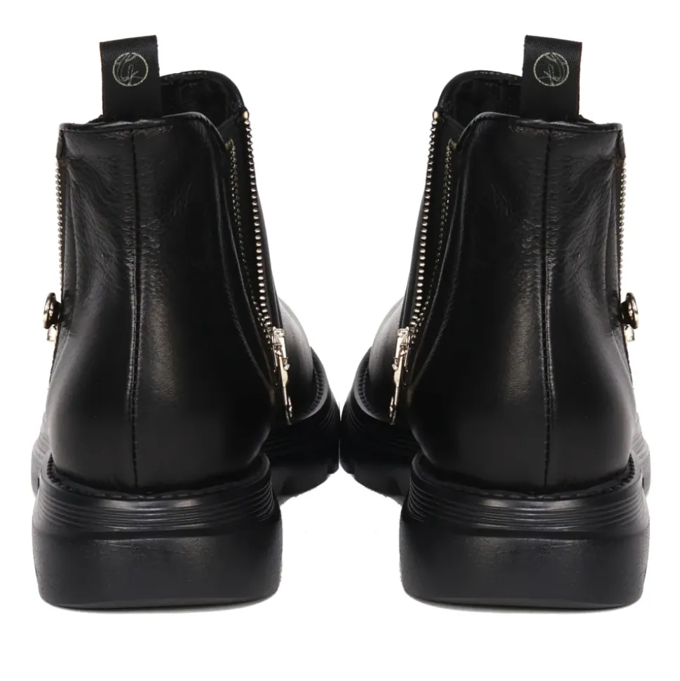 Diamond Bufalo Ankle Boots