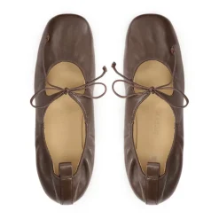 Dunkelbraune Ballerinas mit gebundenem Zehenriemen