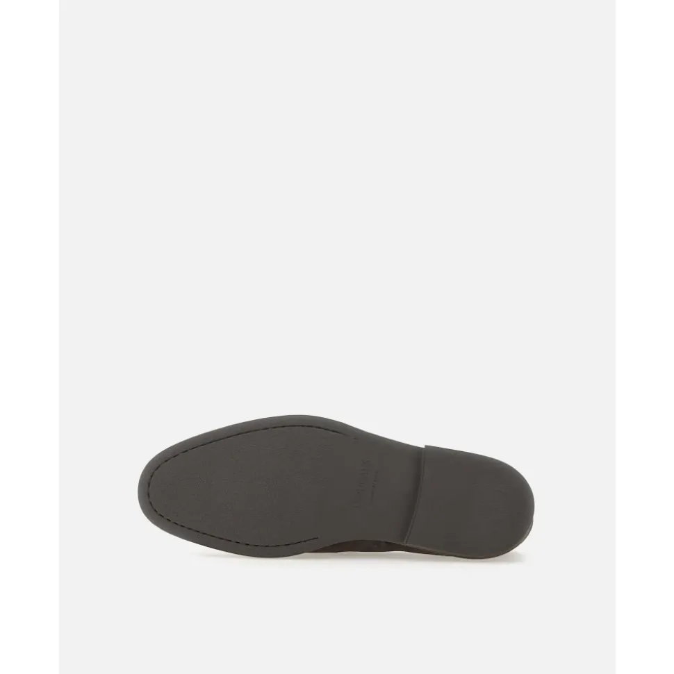 Dunkelbraune flache Schuhe