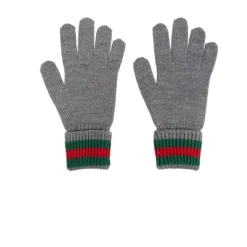 Dunkelgrüne gerippte Webjacke