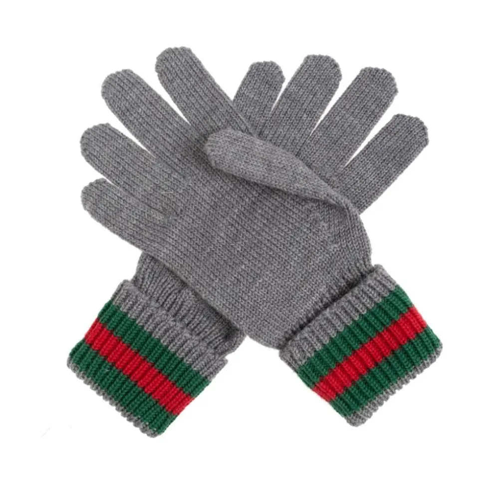 Dunkelgrüne gerippte Webjacke