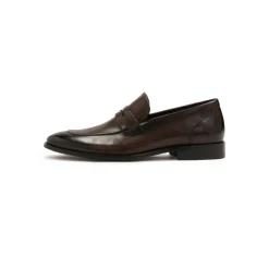 Elegante braune Lederslipper