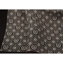 Eleganter Seidenschal für Herren