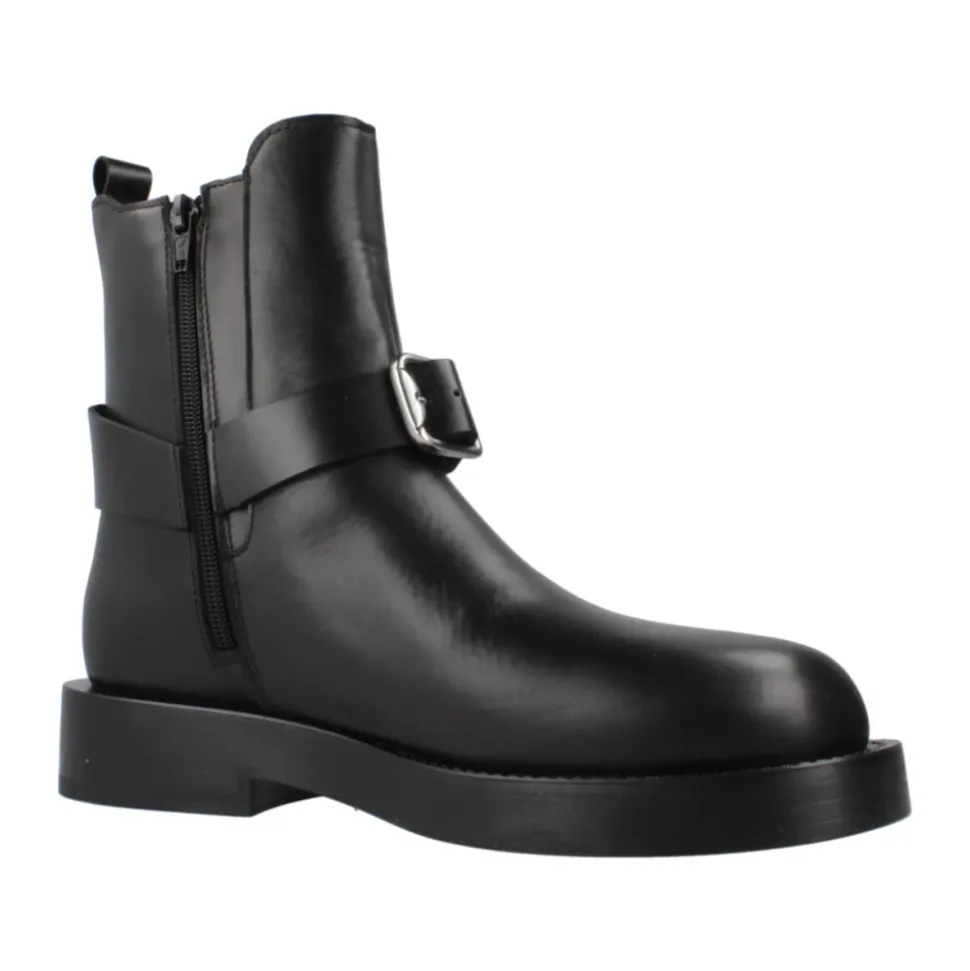 Eloise Chelsea Boots