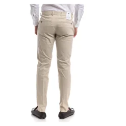 Epsilon Chinos