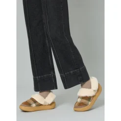 FAMI Slipper Uni