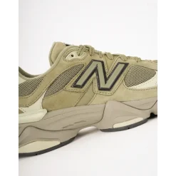 Flache Freizeitschuhe 9060