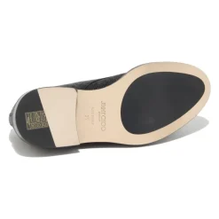 Flache Lederschuhe mit Schnürung