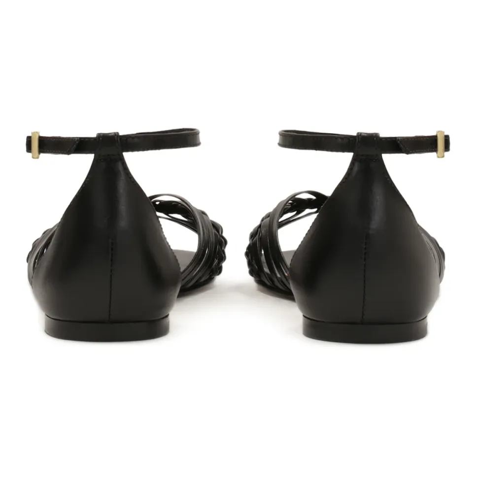 Flache Sandalen mit eingebautem Absatz