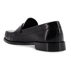 Flache Schuhe