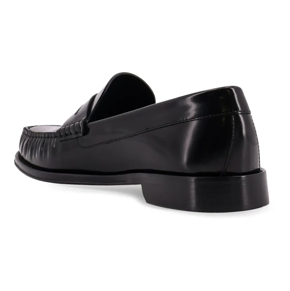 Flache Schuhe