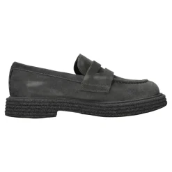 Flache Schuhe Grau
