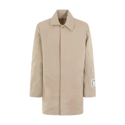 Geknitterter Trenchcoat