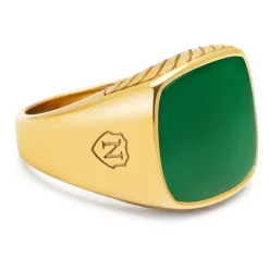 Gentleman's Gold Signet Ring with Green Agate