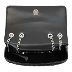 Gepolsterte Leder-Schultertasche mit Magnetknopf