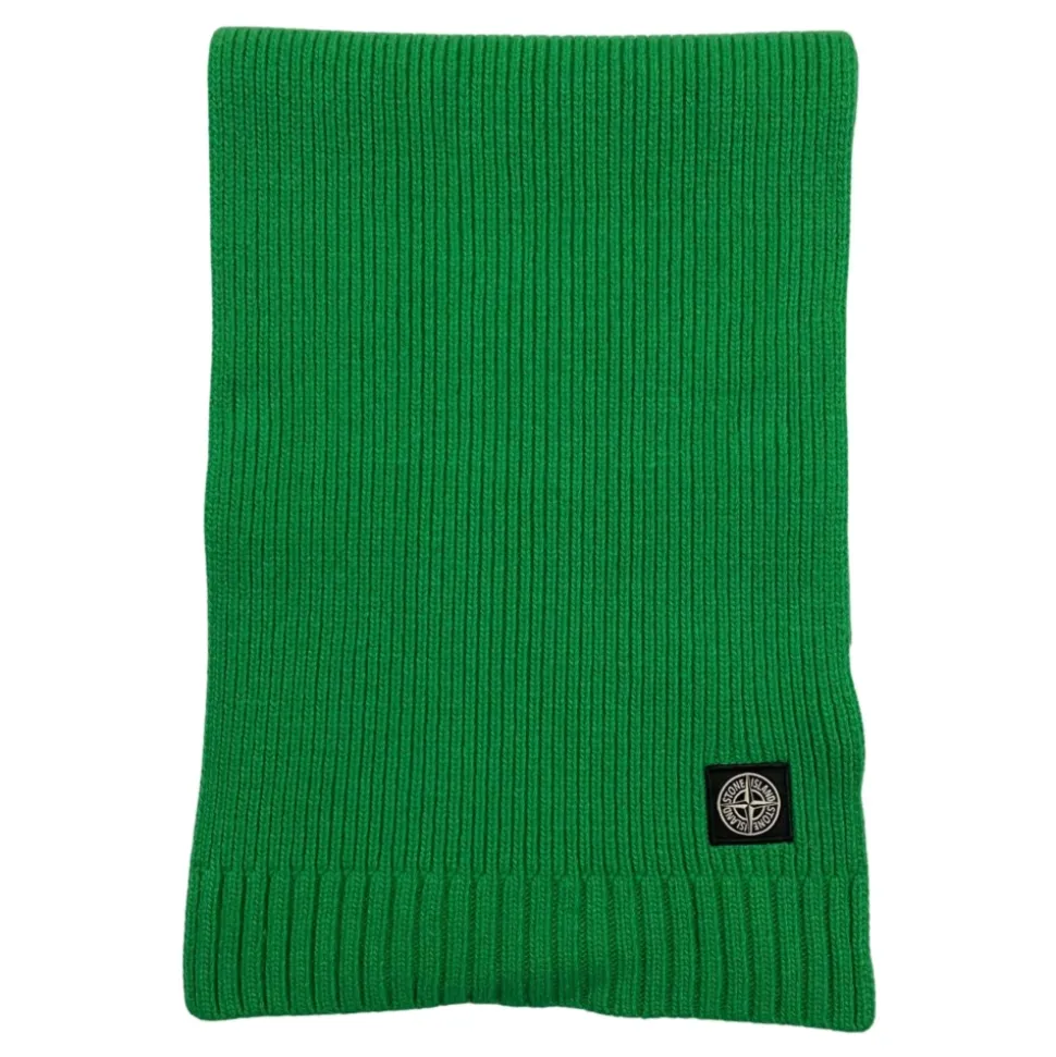 Gerippter Strickschal