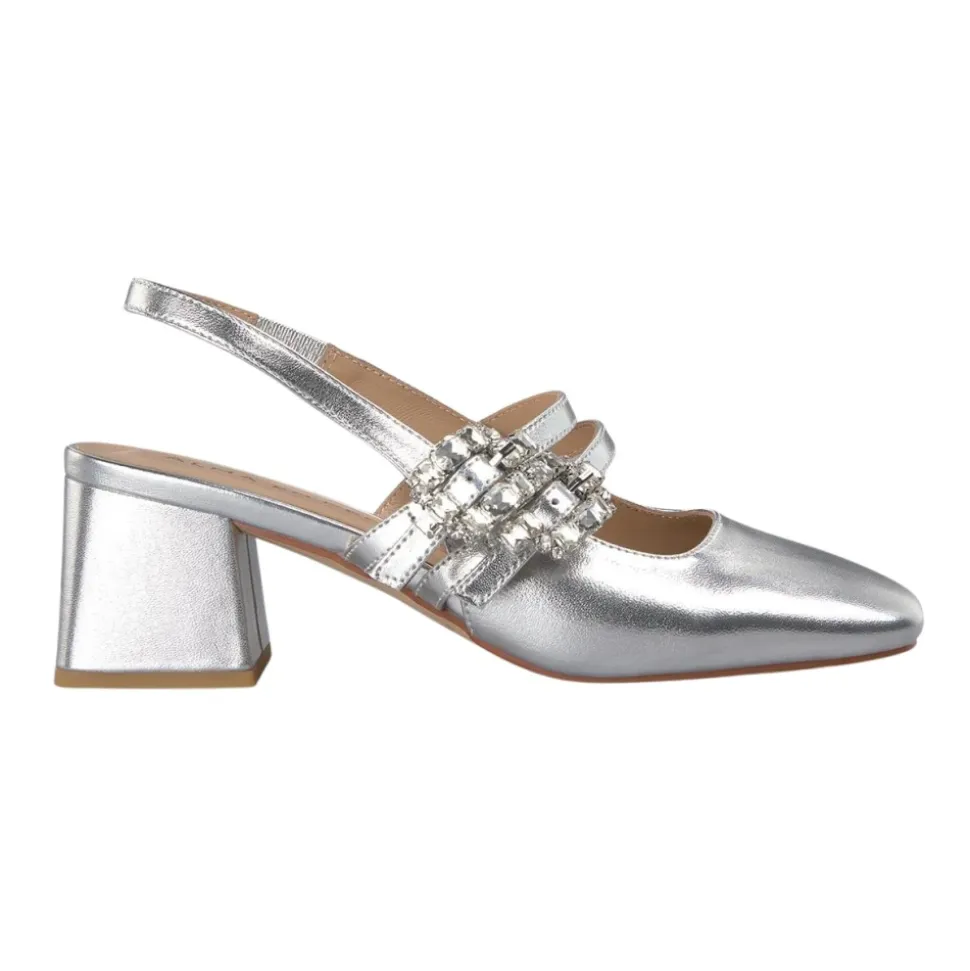 Geschnallte Absatzschuhe