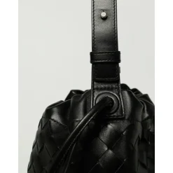 Gewebte Leder Schultertasche mit Kordelzug
