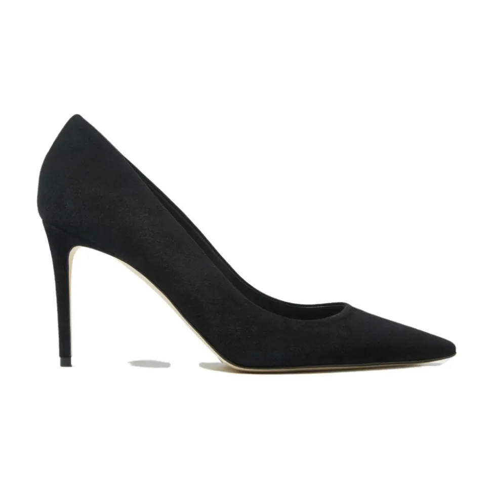 Gigi Mules