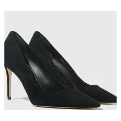 Gigi Mules