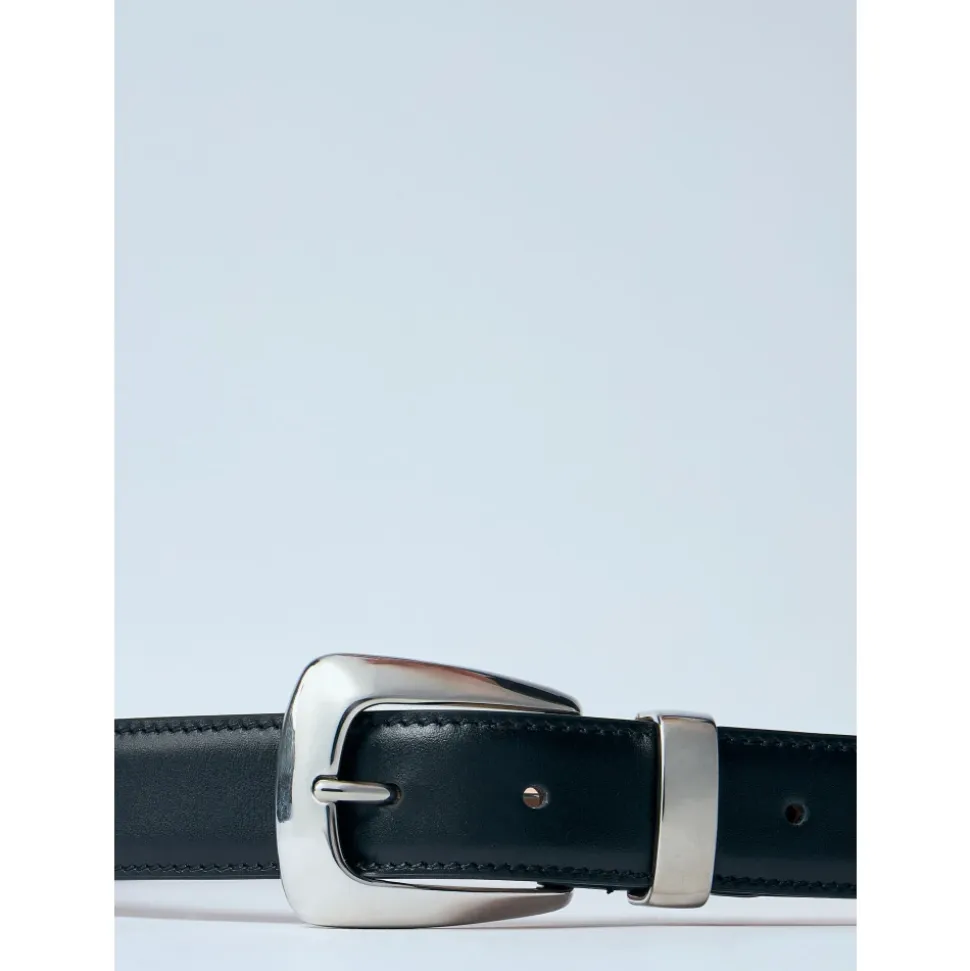 Glatter Ledergürtel mit Silber-Hardware