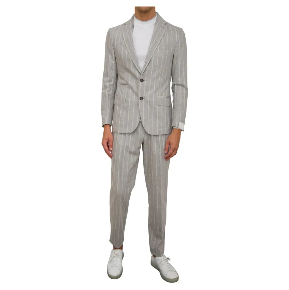 Graue Anzughose, einreihiger Stil