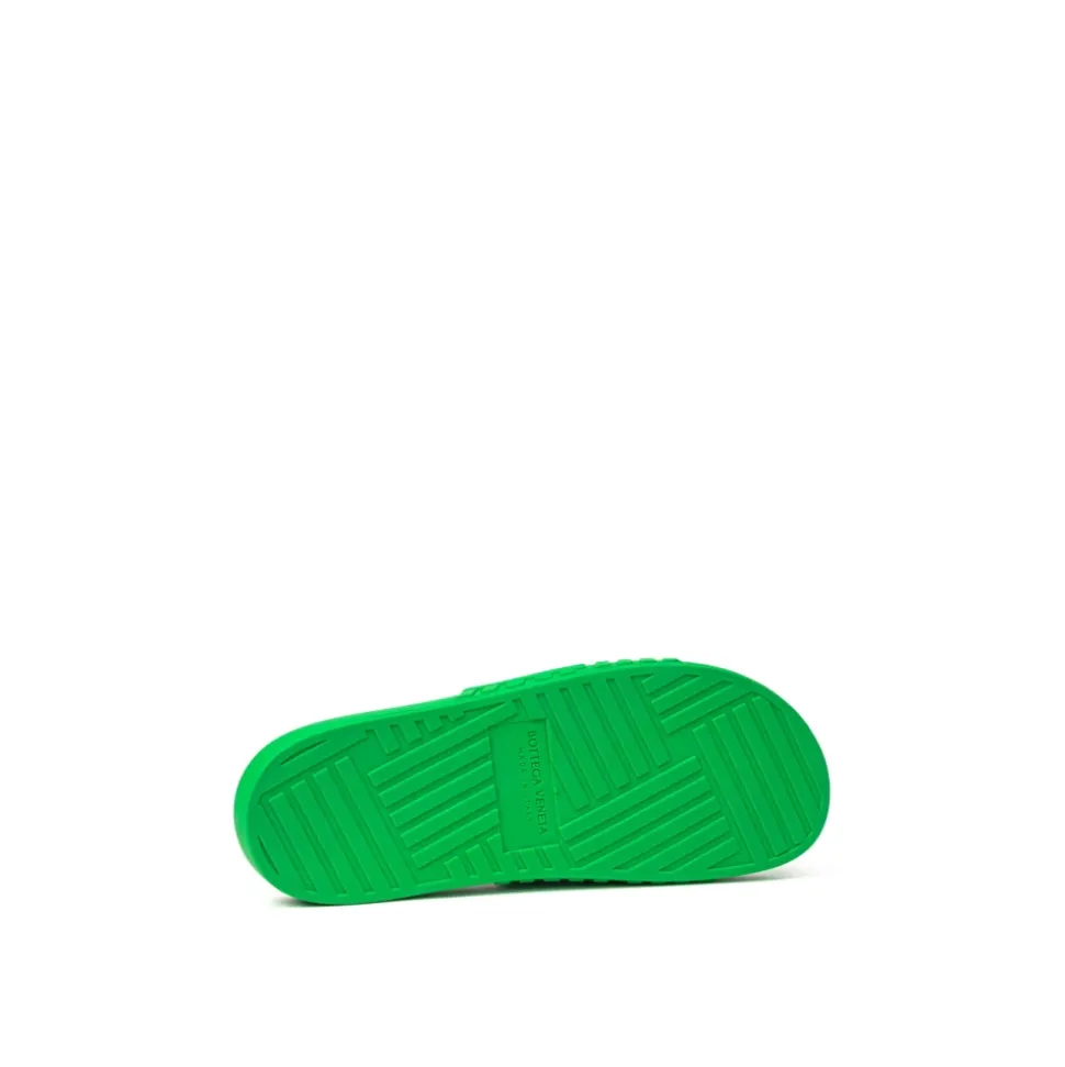 Grüne Gewebte Hausschuhe