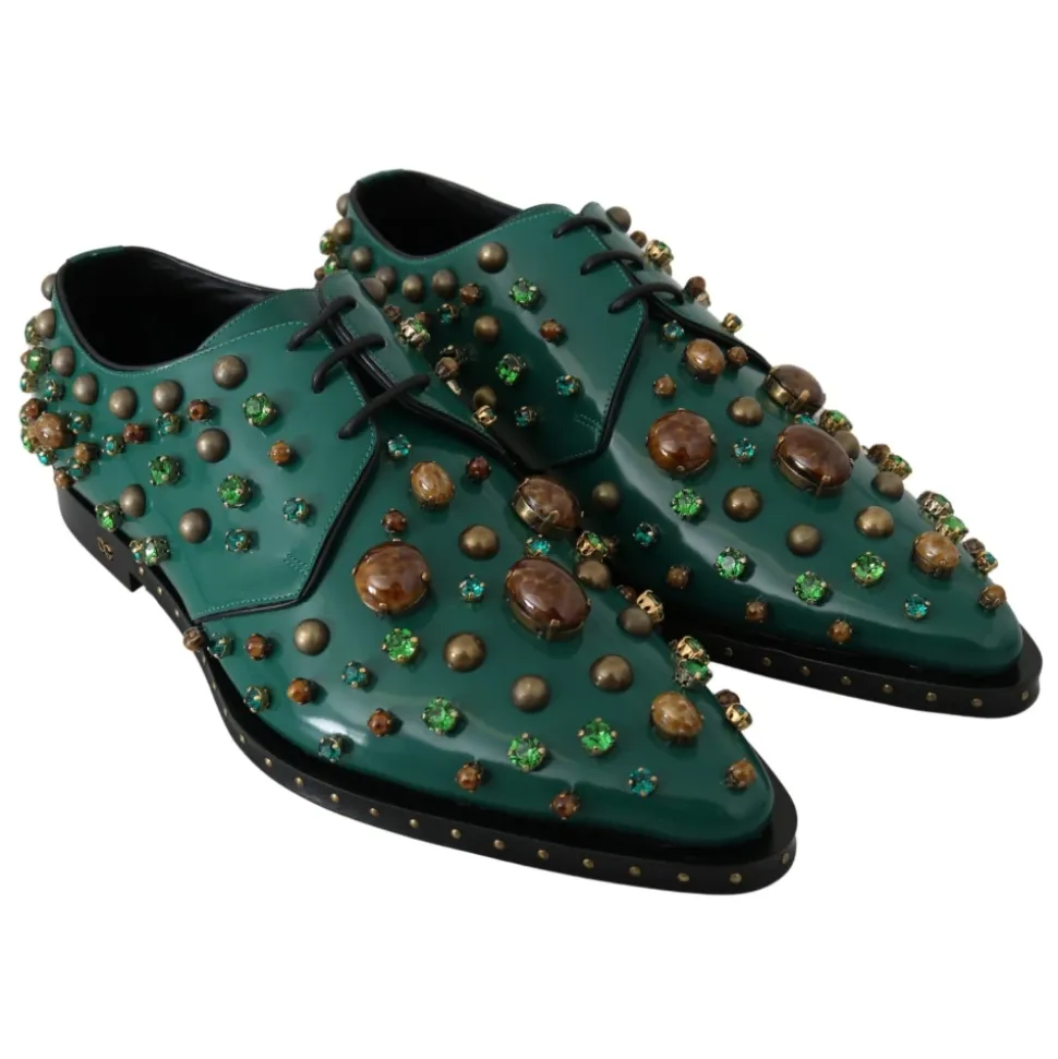 Grüne Lederkristallkleid Broque Schuhe