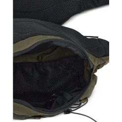 Grüne Schultertasche mit Linsendetail