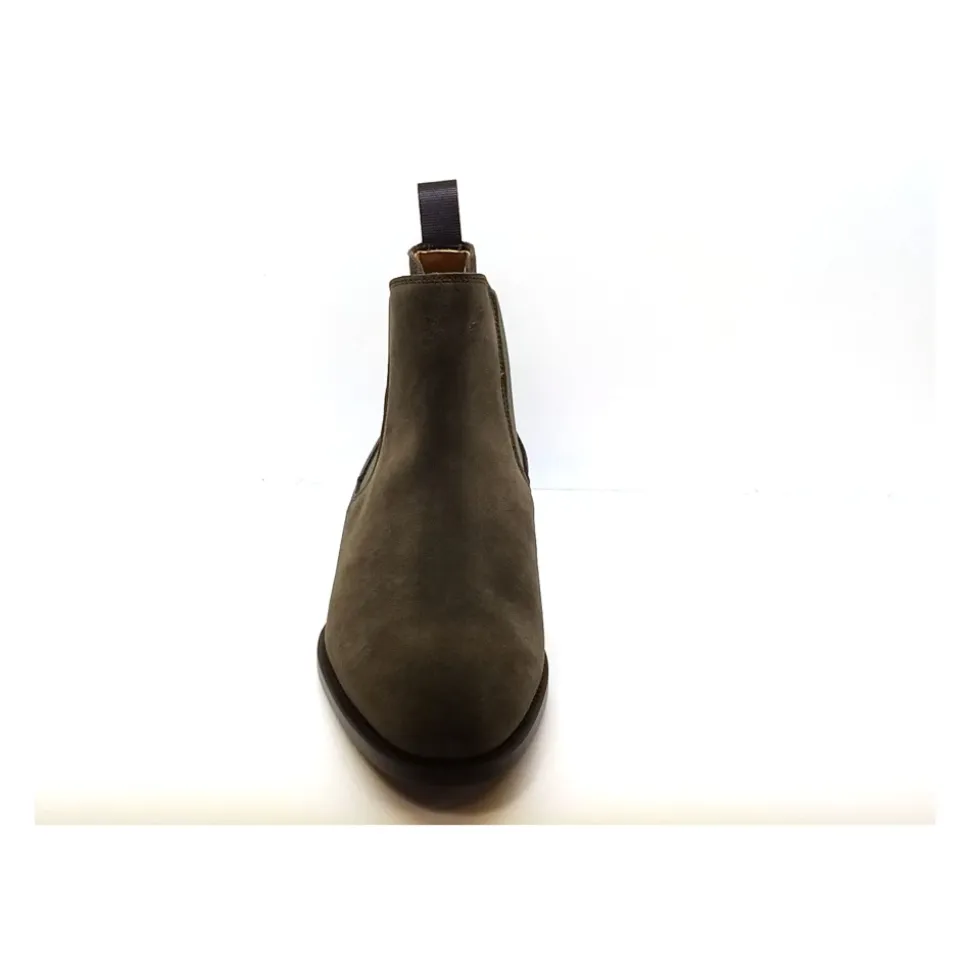 Grüner Wildlederstiefel mit elastischem Seitenband und geschützter Gummisohle