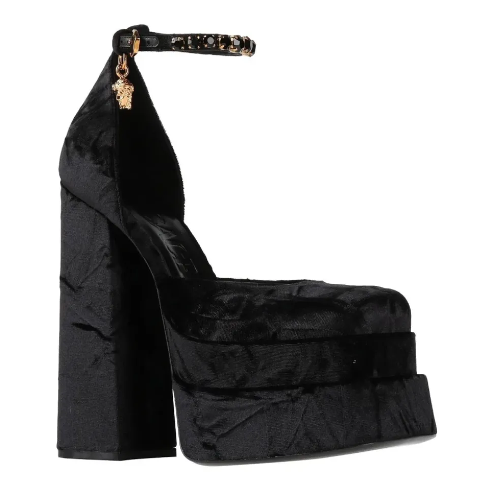 High Heels Medusa