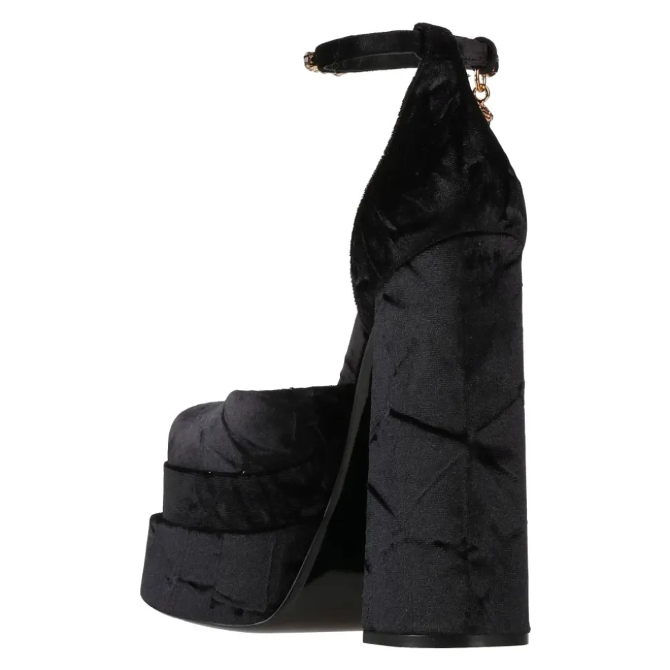 High Heels Medusa