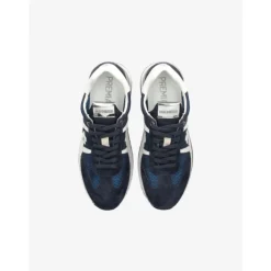 Hochwertige Ledersneaker mit einzigartigen Details