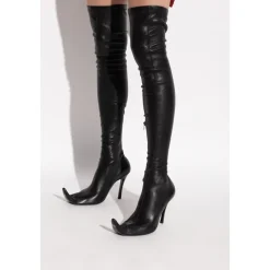 Hohe Stiefel Poulaine