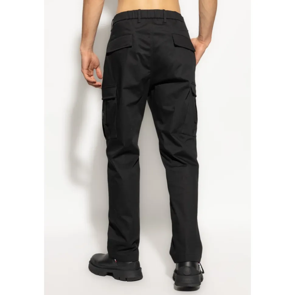 Hose mit Taschen