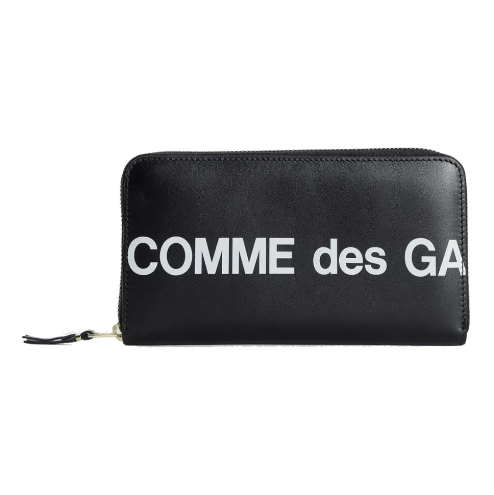 Huge Logo Wallet