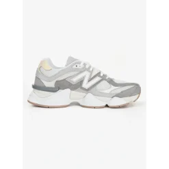 Innovative 9060 Graue Sneakers