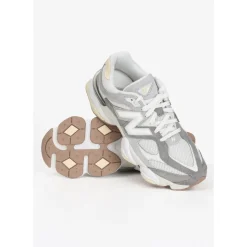 Innovative 9060 Graue Sneakers