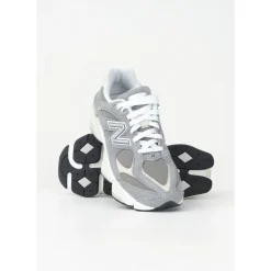 Innovative 9060 Sneakers