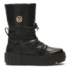 Isolierte schwarze Schneestiefel mit Slip-On-Obermaterial