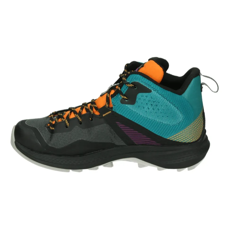 J135528 Sneakers