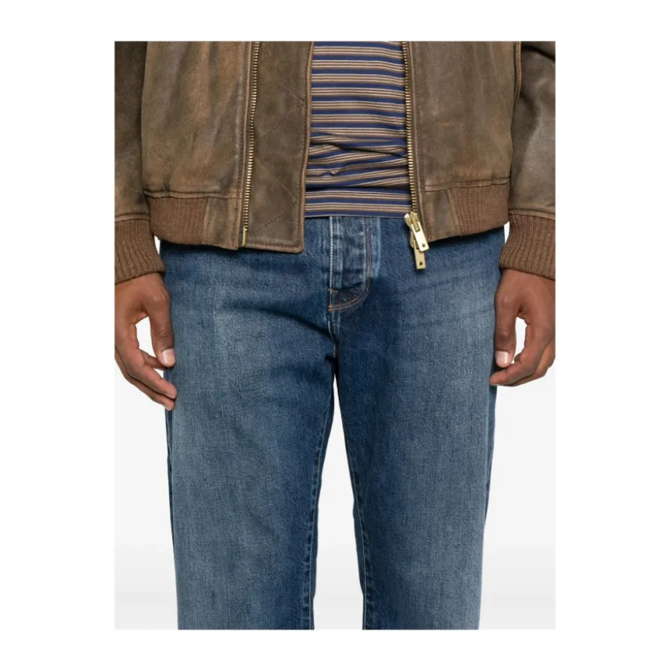 Jeans mit Knopfleiste und fünf Taschen