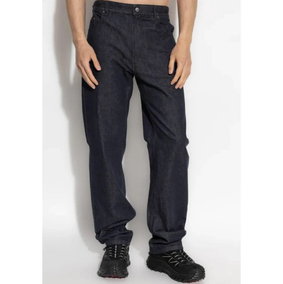 Jeans mit Logo