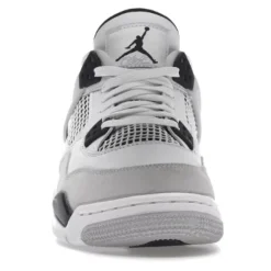 Jordan 4 Retro Sneaker