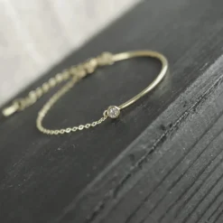 Klares CZ-Armband in Goldplattierung