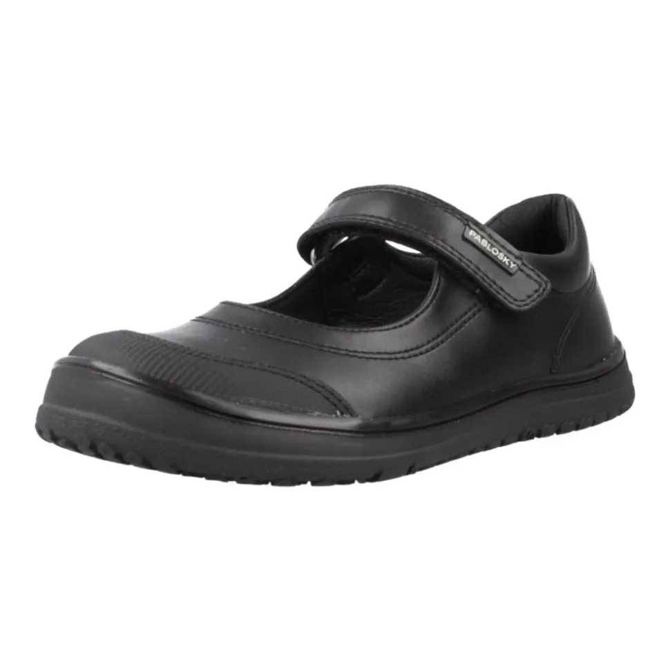 Klassische Ballerinas für Schuluniformen